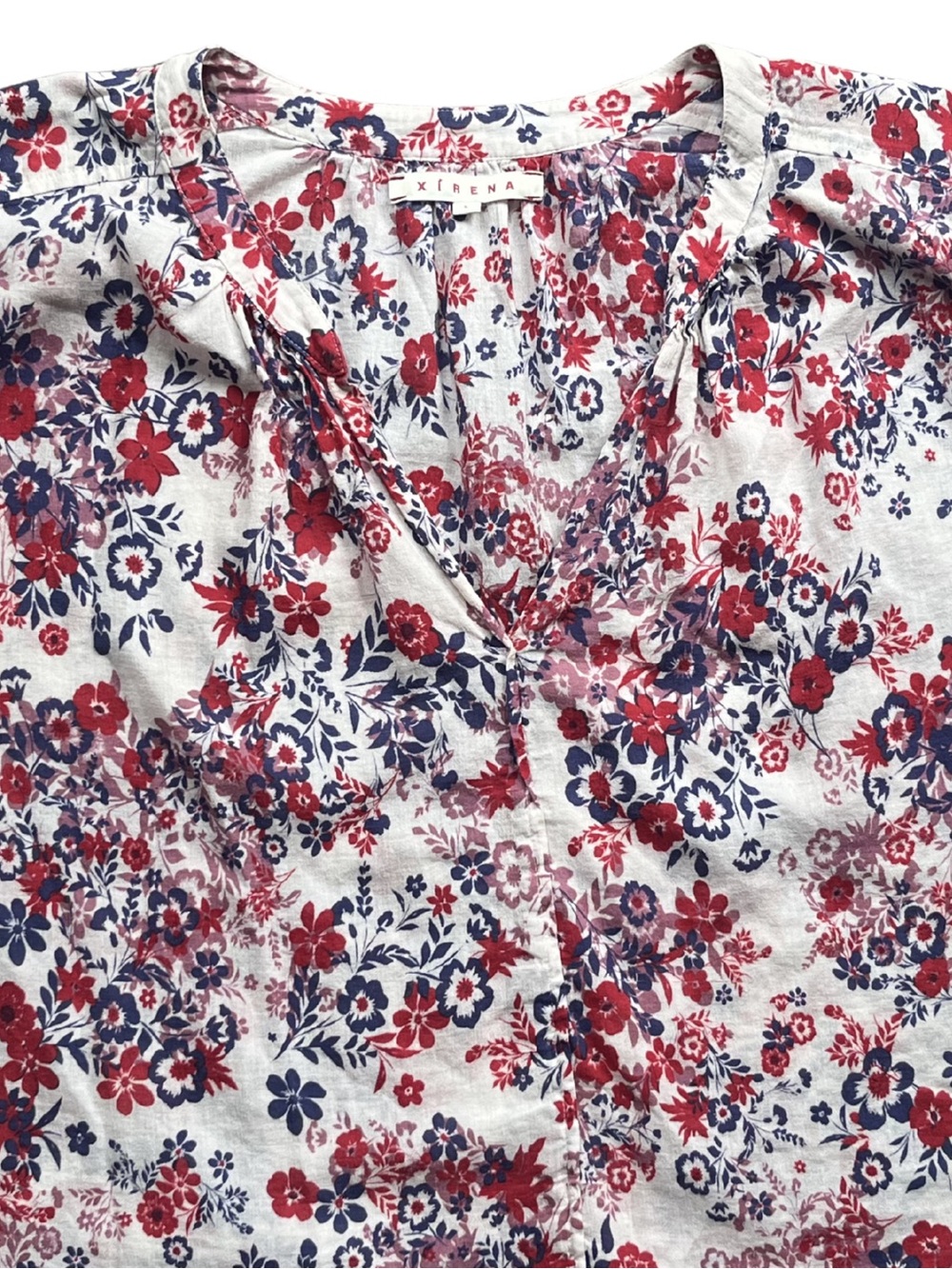 XiRENA Britton Top in Stevie | Size Large - Picture 7 of 10